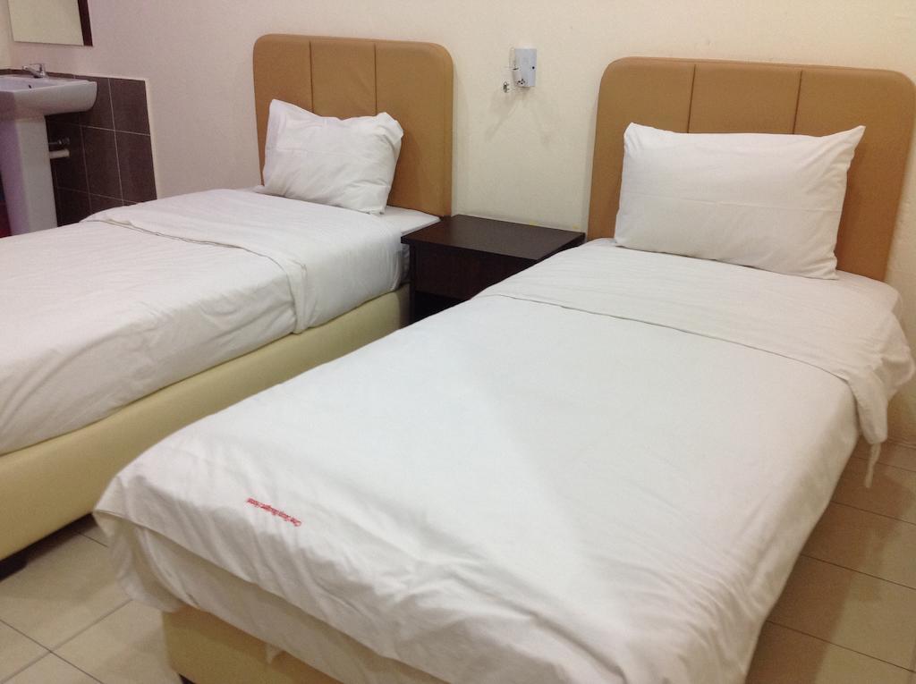 Dg One Stop Budget Hotel Ipoh Habitación foto